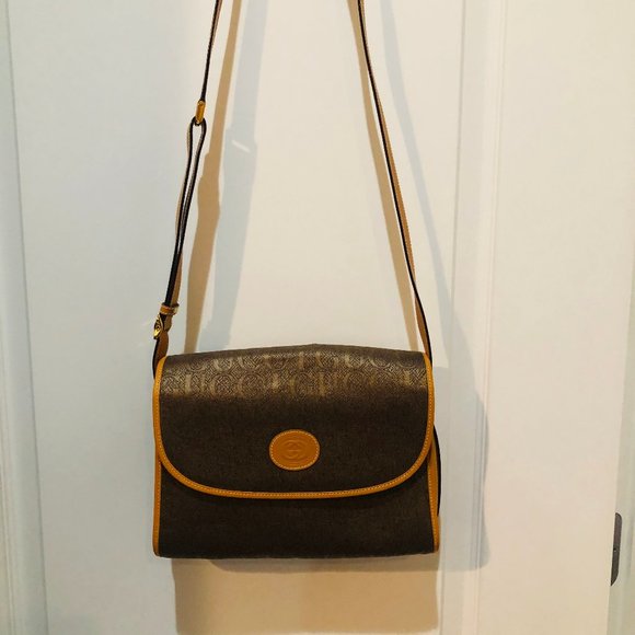 Gucci Vintage Bag - Picture 1 of 14